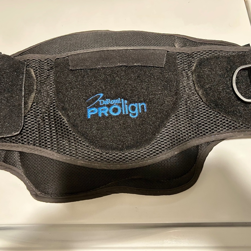 * DeRoyal Prolign Pro Back Brace Size Large *